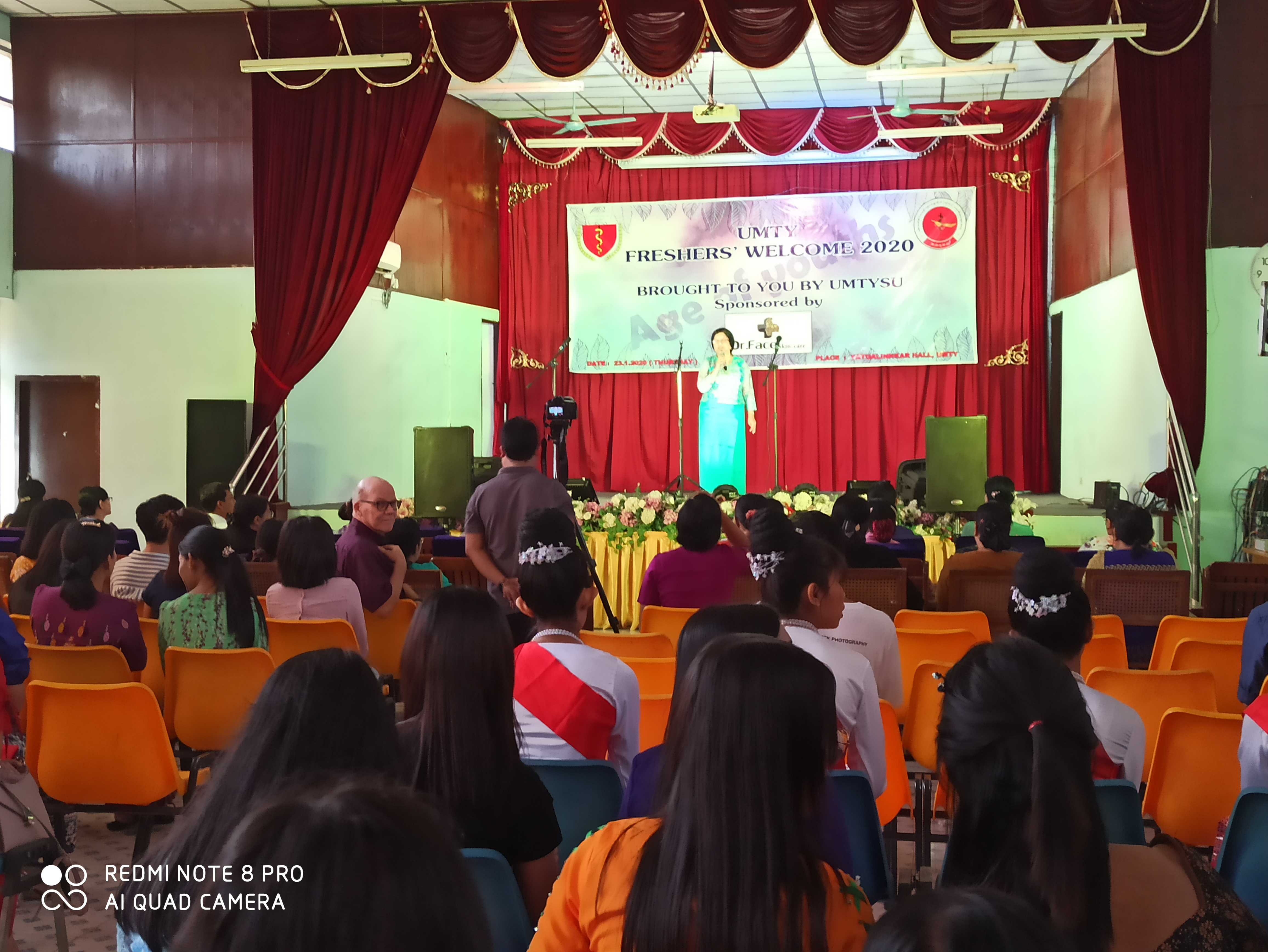 ပထမနှစ် မောင်/မယ်သစ်လွင်ကြိုဆိုပွဲ  (၂၃-၁-၂၀၂၀)                                                                                                                                                                                                                