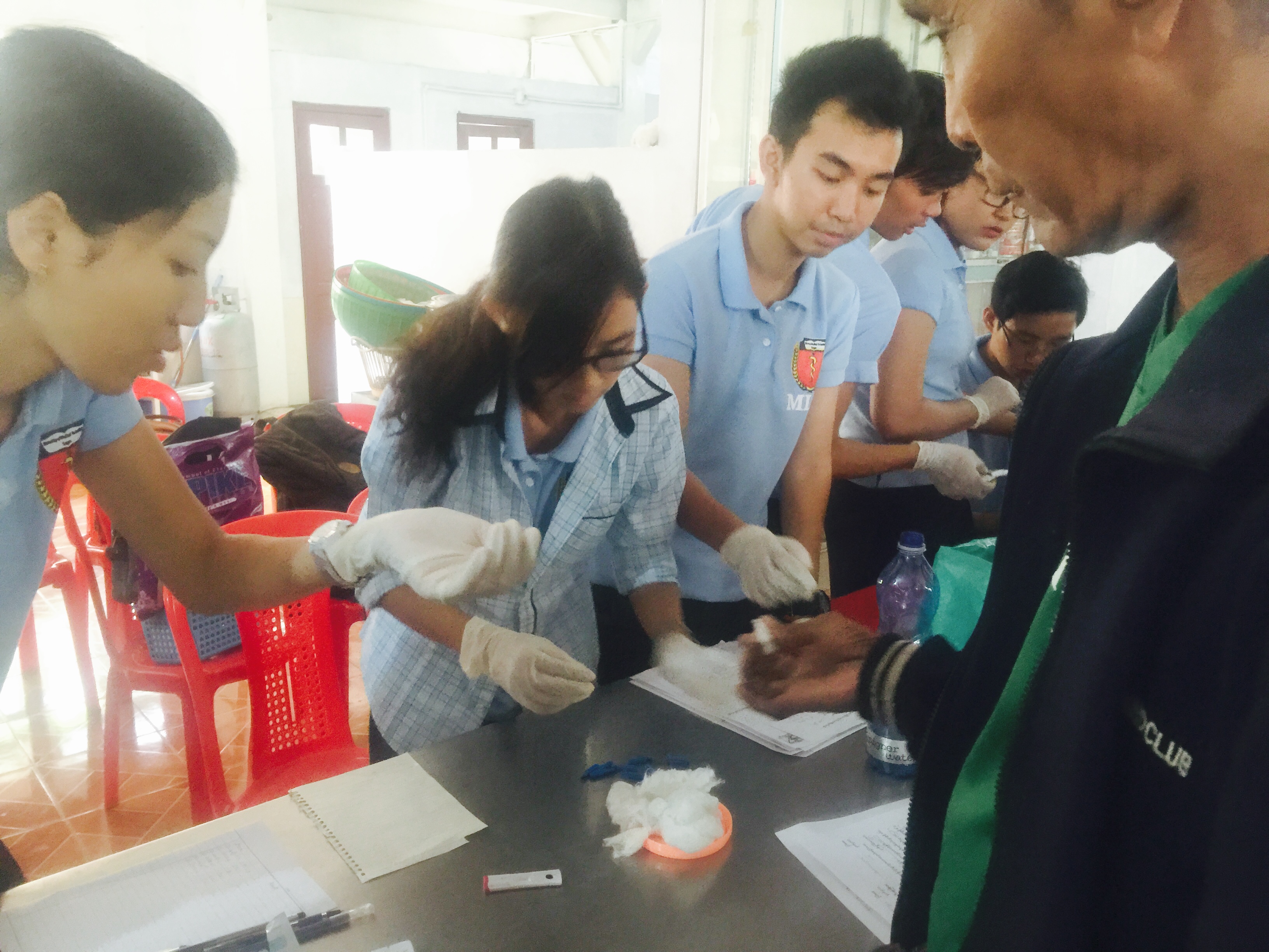 ဆေးဘက်ဆိုင်ရာနည်းပညာတက္ကသိုလ်၊ရန်ကုန်၏ လှုပ်ရှားမှုပုံရိပ်များ                                                                                                                                                                                                 